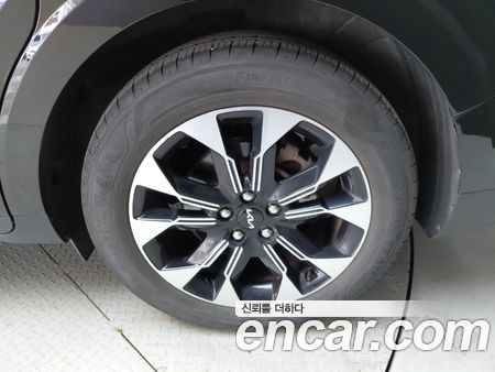 Kia Carnival 2023, фото 7