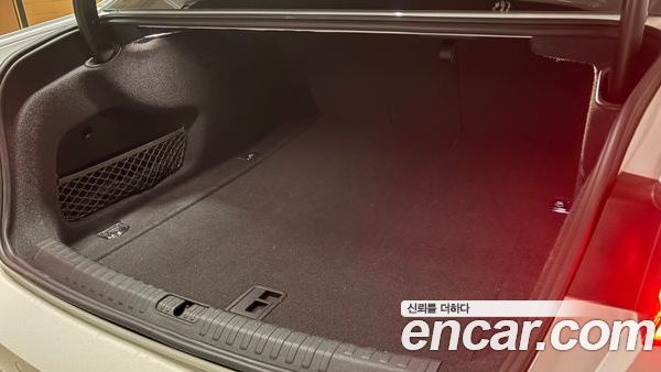 Audi A6 2020, фото 14