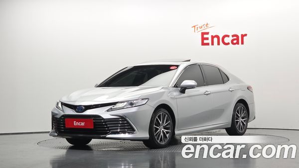 Toyota Camry 2023