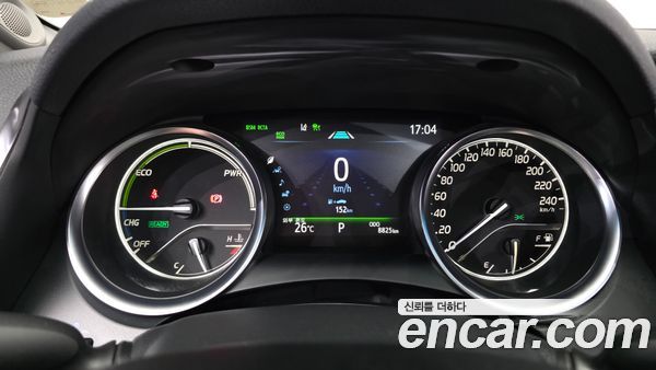 Toyota Camry 2023, фото 11