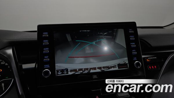 Toyota Camry 2023, фото 21