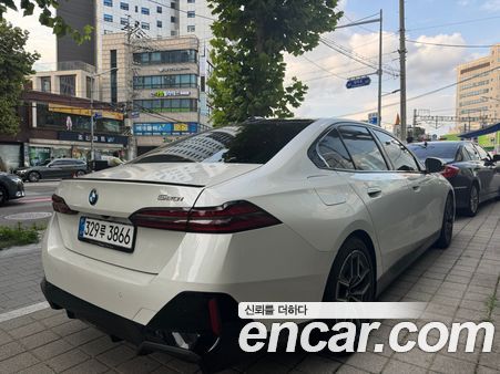 BMW 5 Series 2026, фото 3