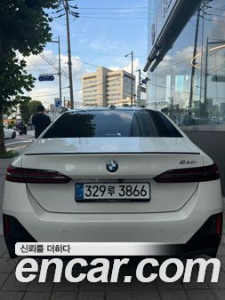 BMW 5 Series 2026, фото 4