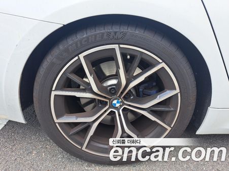 BMW 5 Series 2023, фото 12