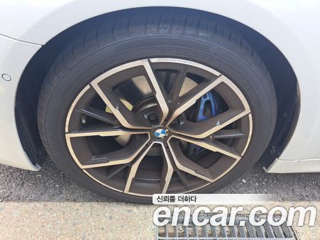 BMW 5 Series 2023, фото 14