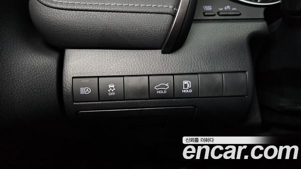 Toyota Camry 2024, фото 24