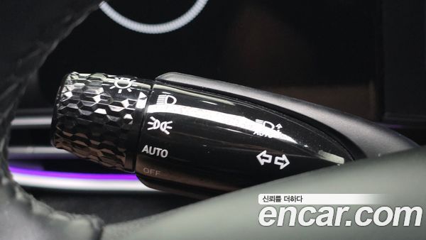 Hyundai Elantra 2021, фото 22