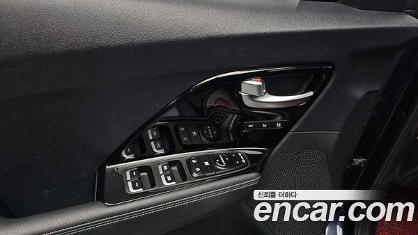 Kia Niro 2020, фото 34