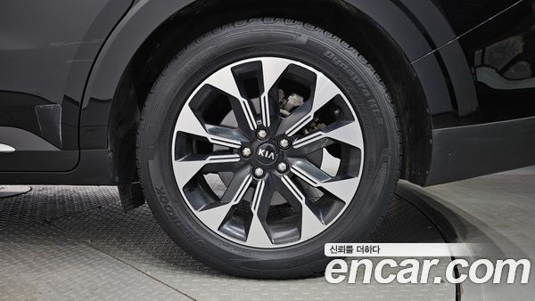 Kia Carnival 2021, фото 6