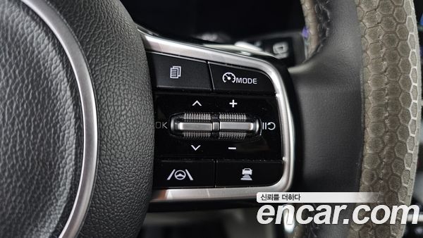 Kia Carnival 2021, фото 28