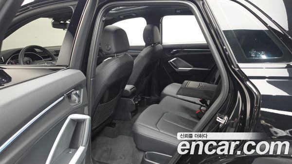 Audi Q3 2025, фото 18