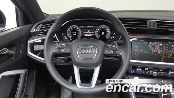 Audi Q3 2025, фото 19