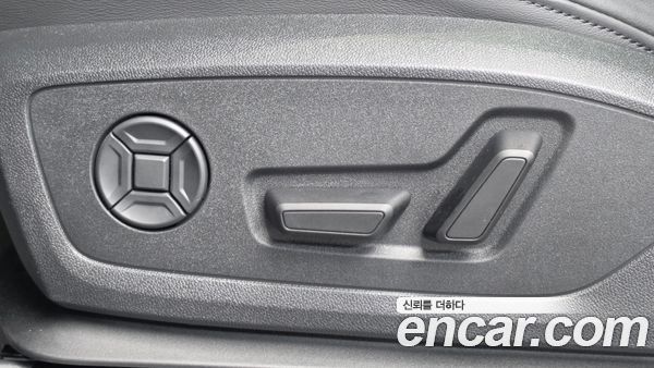 Audi Q3 2025, фото 24