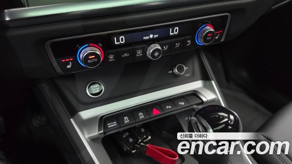 Audi Q3 2025, фото 32