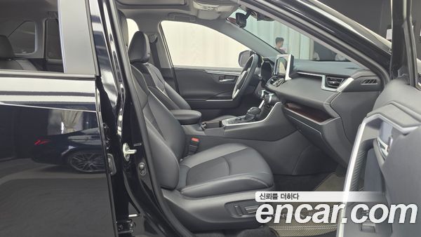 Toyota RAV4 2024, фото 16