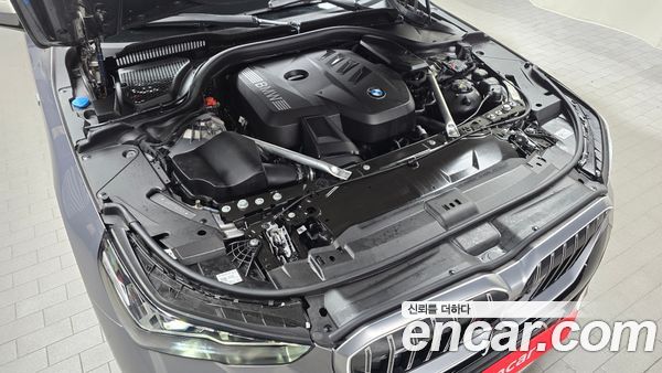 BMW 5 Series 2025, фото 5