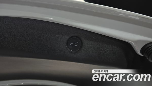 Tesla Model 3 2022, фото 26