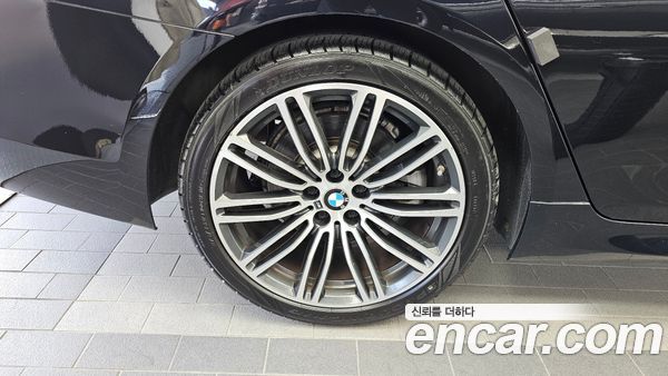 BMW 5 Series 2020, фото 5