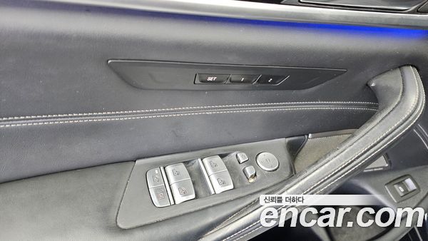 BMW 5 Series 2020, фото 29