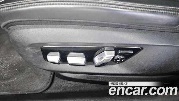 BMW 5 Series 2020, фото 32