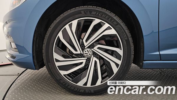 Volkswagen Jetta 2021, фото 4