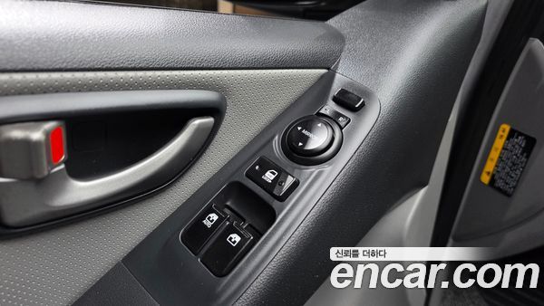 Hyundai Grand Starex 2021, фото 16