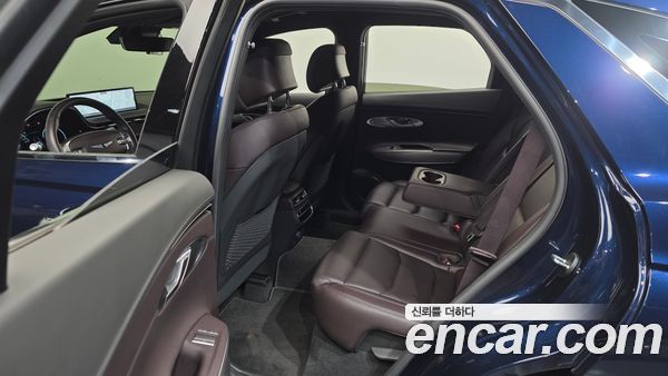 Genesis GV70 2021, фото 12