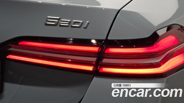 BMW 5 Series 2026, фото 9