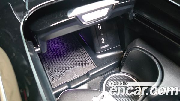 Mercedes-Benz GLC 2025, фото 28