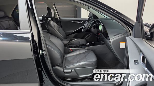Kia Niro 2024, фото 16