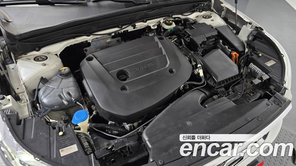 Volvo XC40 2021, фото 6