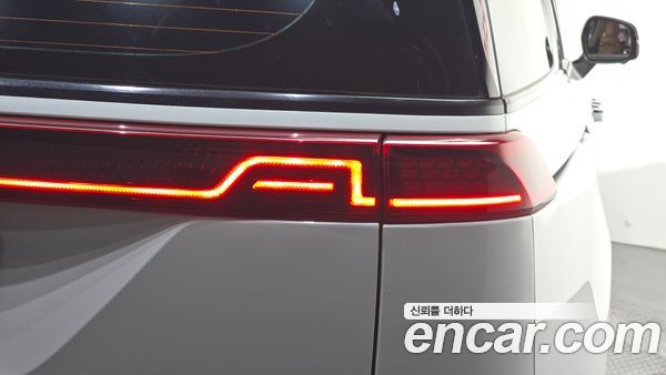 Kia Carnival 2021, фото 9