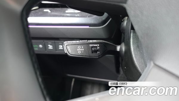 Audi Q4 e-tron 2025, фото 29
