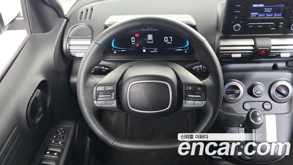 Hyundai Casper 2023, фото 21