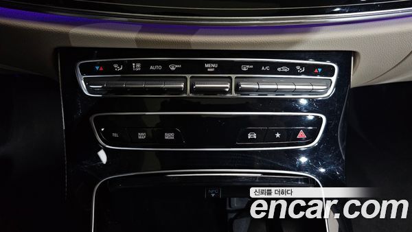 Mercedes-Benz E-Class 2023, фото 29