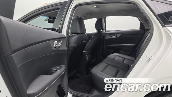 Kia K3 2021, фото 27