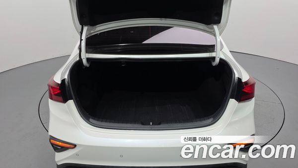 Kia K3 2021, фото 29