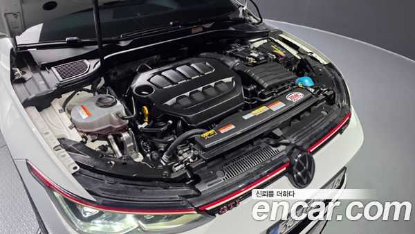 Volkswagen Golf 2023, фото 6