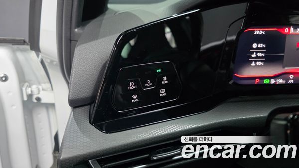Volkswagen Golf 2023, фото 30