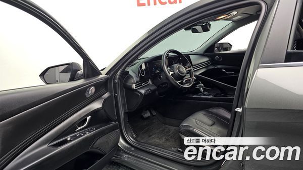 Hyundai Elantra 2022, фото 13