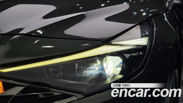 Hyundai Elantra 2022, фото 8
