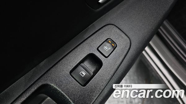 Hyundai Elantra 2022, фото 27
