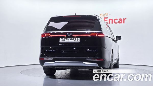Kia Carnival 2021, фото 4