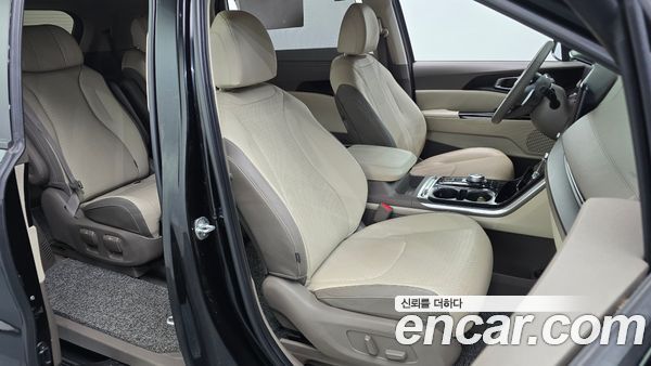 Kia Carnival 2021, фото 16