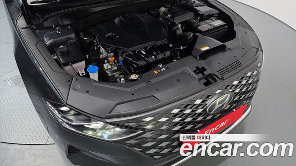 Hyundai Grandeur 2022, фото 6