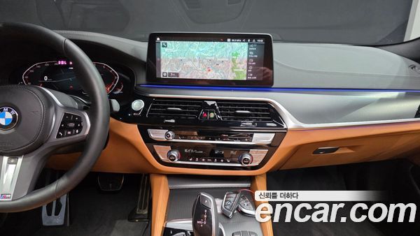 BMW 5 Series 2023, фото 24