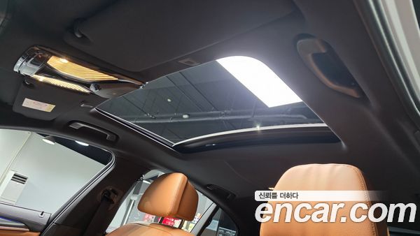 BMW 5 Series 2023, фото 26