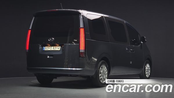 Hyundai Staria 2024, фото 2