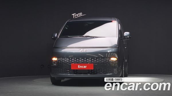 Hyundai Staria 2024, фото 3