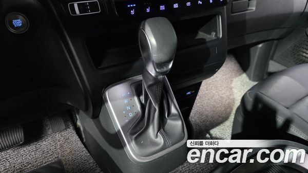 Hyundai Staria 2024, фото 12
